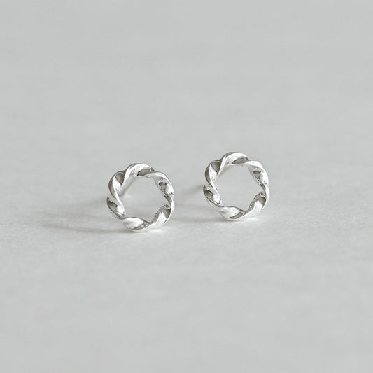 Twilly Stud Earrings (2 Colors).