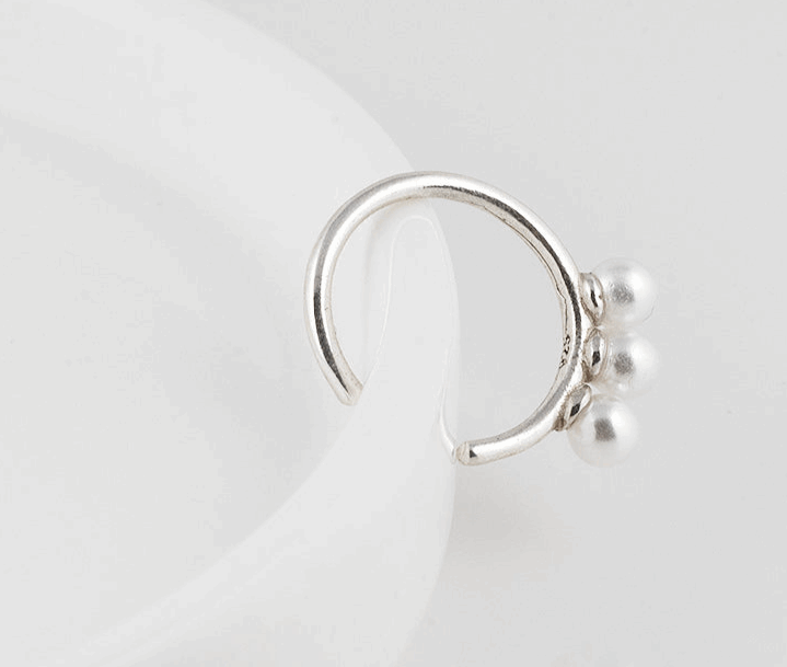 Three Pearls Earcuff