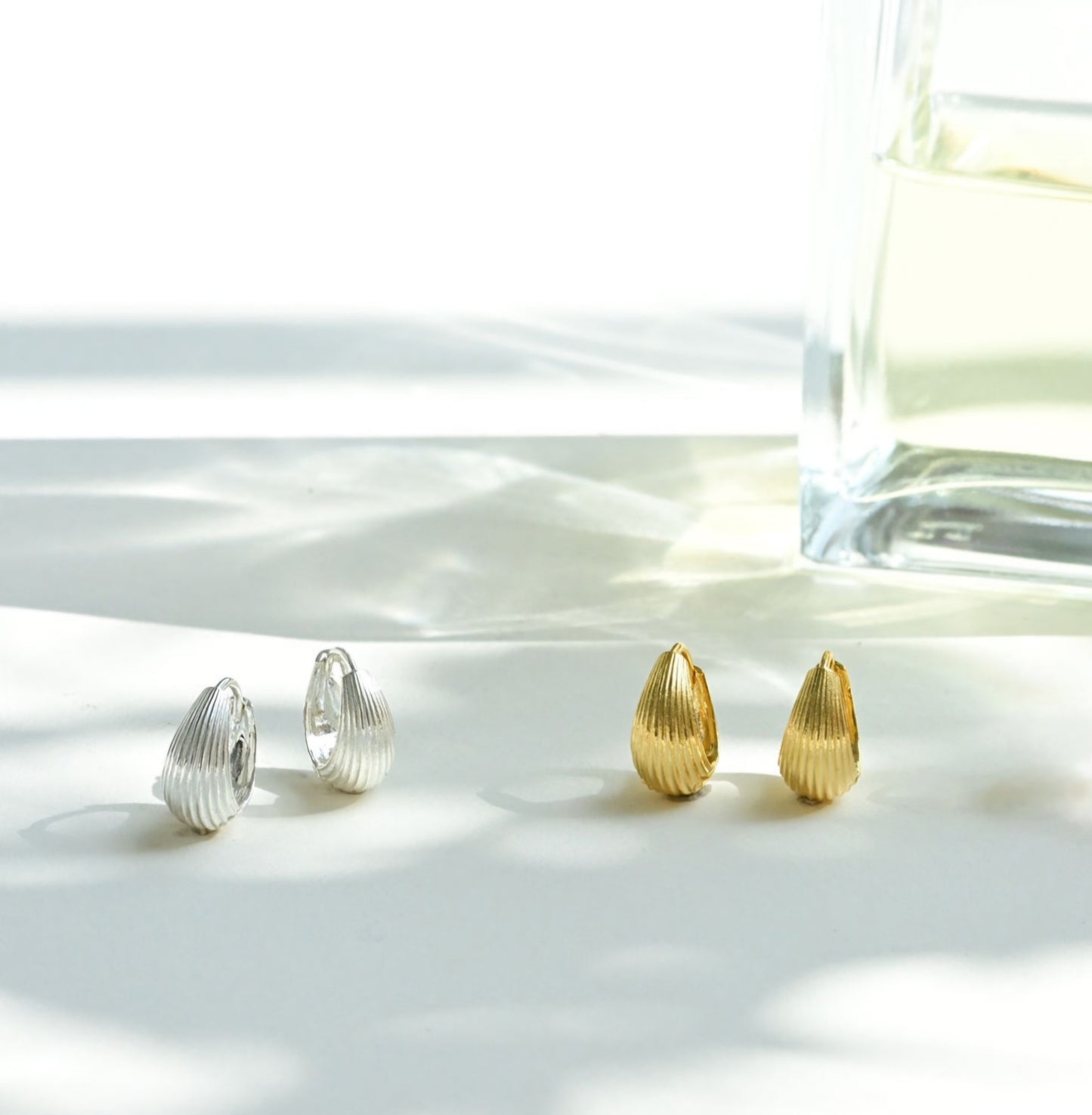 Silver Shell Waterdrop Huggie Earrings