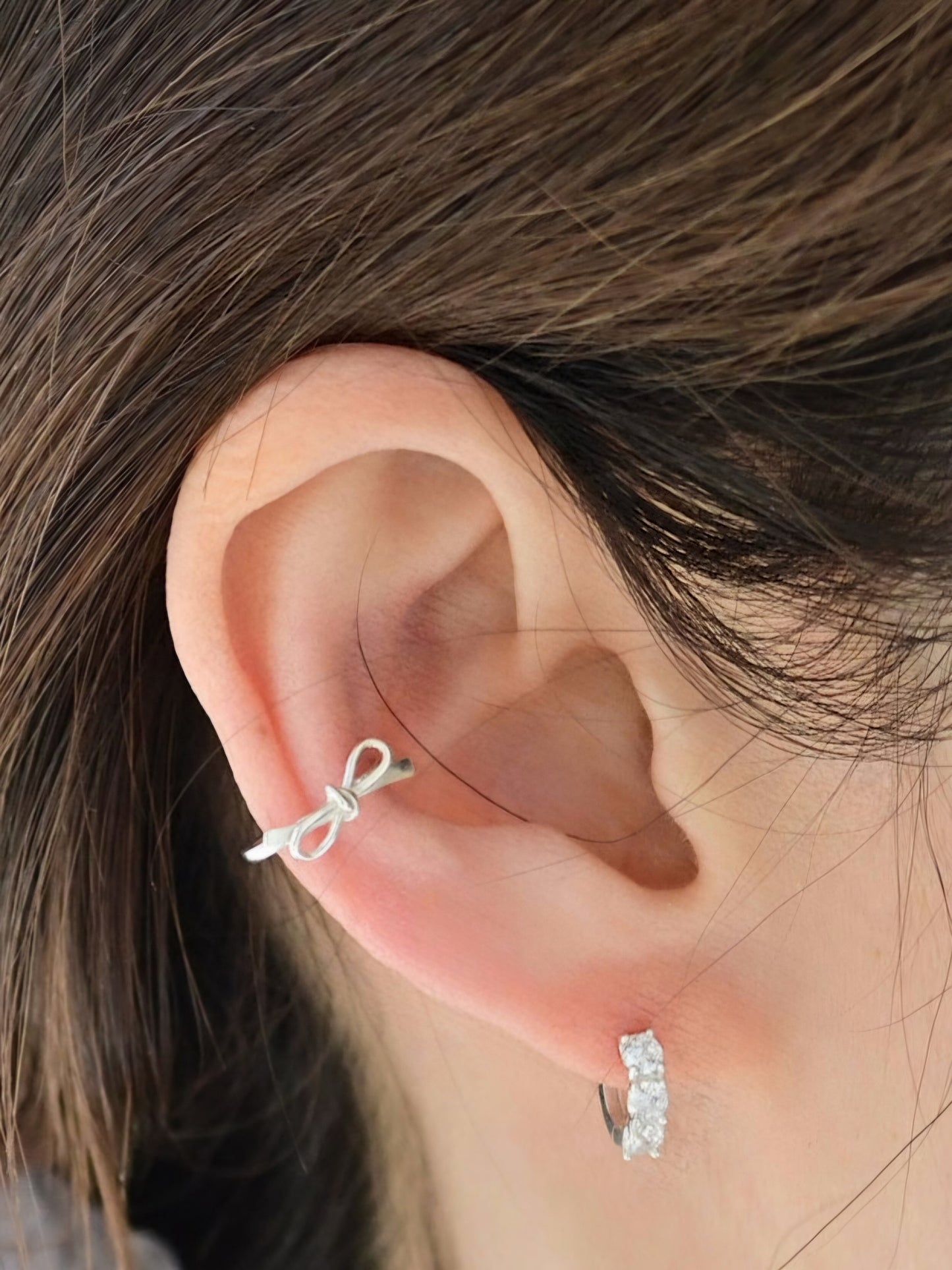 Silver Ribbon Earcuff