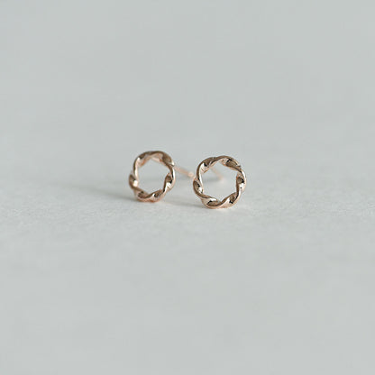 Twilly Stud Earrings (2 Colors).