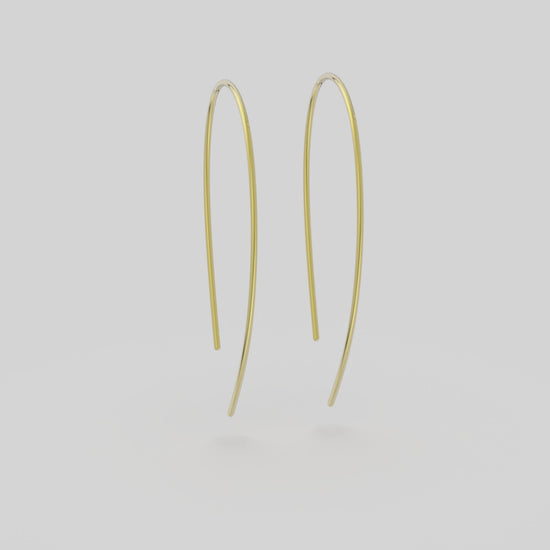 Chic open hoop earrings in 925 sterling silver and gold.